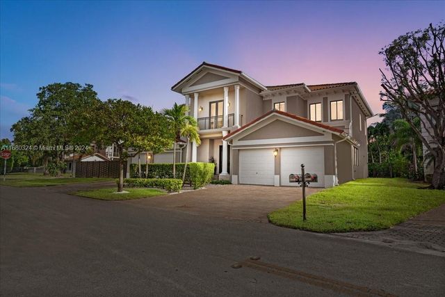 18835 SW 76th Ct, Cutler Bay, FL 33157