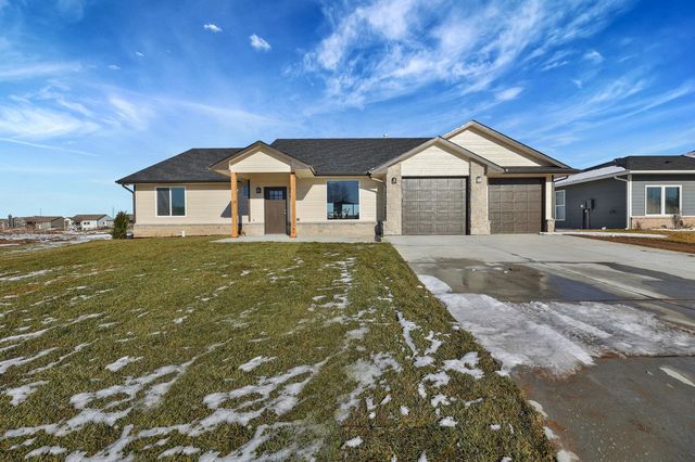 626 S  Sweetwater Rd, Maize, KS 67101
