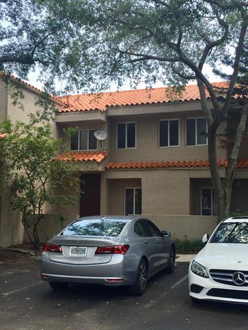 7569 SW 109th Pl, Miami, FL 33173