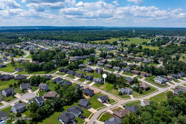 148 Wooded Glen Dr, Mount Washington, KY 40047