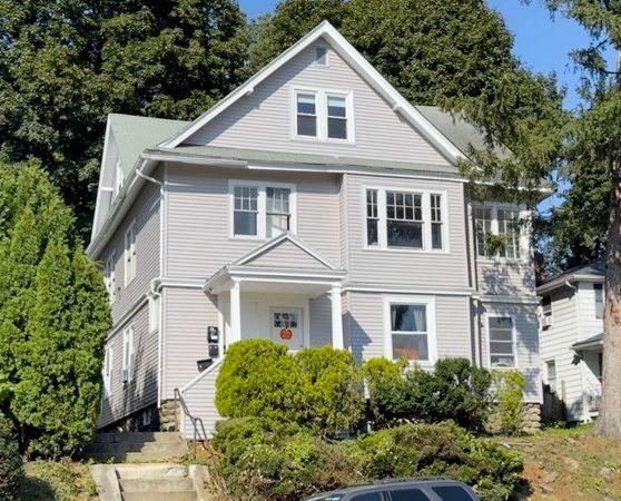 929 Pleasant St, Worcester, MA 01602