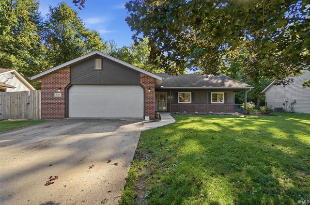 9615 Mariners Ridge Dr, Fort Wayne, IN 46819