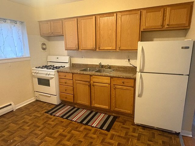 8269 W  Oak Ave #3, Niles, IL 60714
