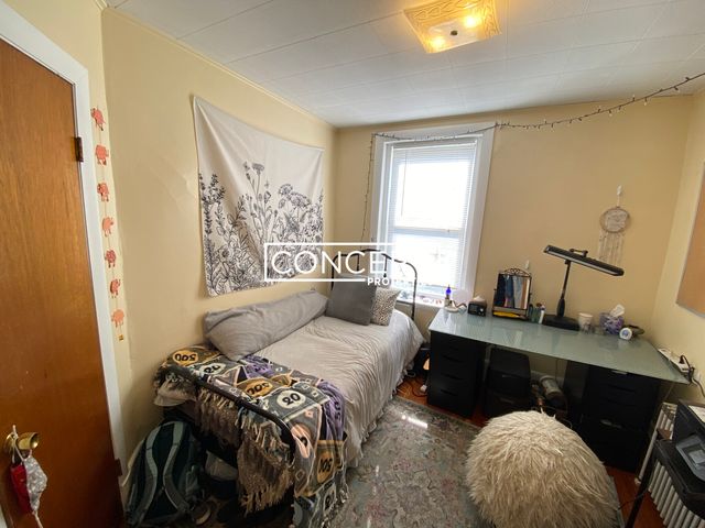 29 Cameron Ave #3CP, Somerville, MA 02144