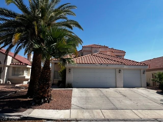 1910 Guinn Dr, Henderson, NV 89074