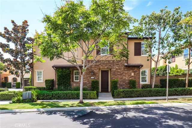 41 Baculo St, Mission Viejo, CA 92694