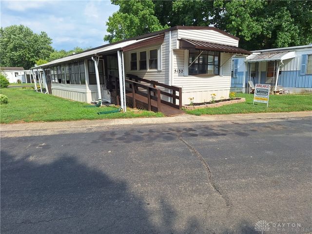5132 Scotsman Dr, Dayton, OH 45414