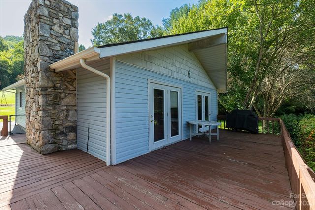 381 Old Mars Hill Hwy, Weaverville, NC 28787