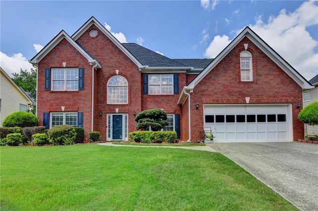4665 Allison Dr, Sugar Hill, GA 30518