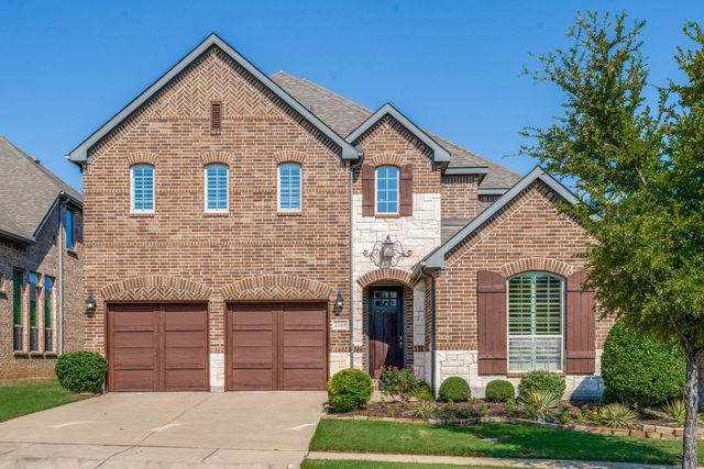 2165 Balcones Dr, Carrollton, TX 75010