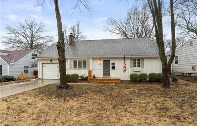 4208 W  74th Ter, Prairie Village, KS 66208