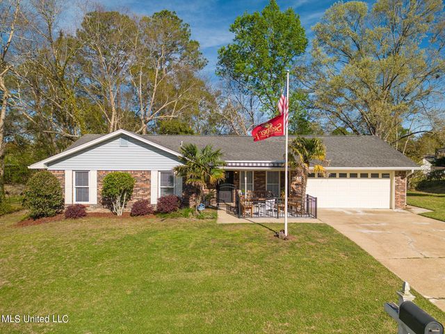 15408 Woody Dr, Gulfport, MS 39503