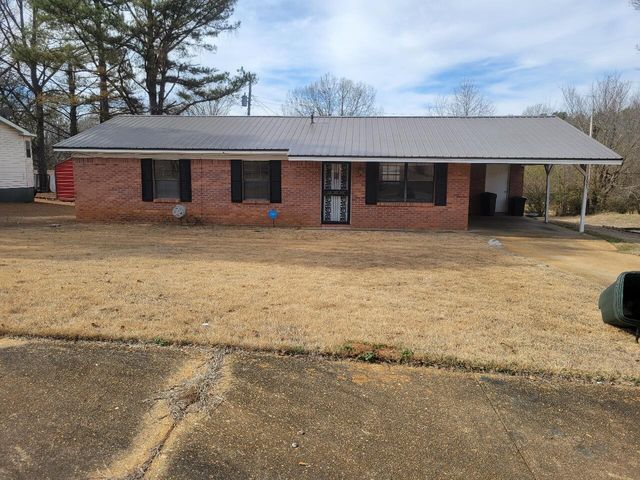 1003 Carriage Cir, New Albany, MS 38652