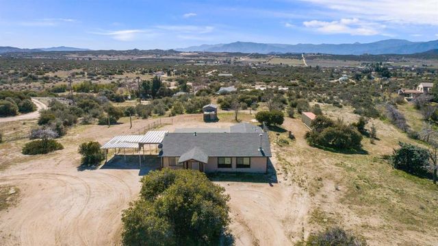 37729 Cleo Ln, Ranchita, CA 92066