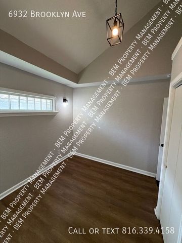 6932 Brooklyn Ave, Kansas City, MO 64132