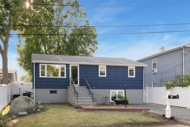 29 Clinton Ave, Saugus, MA 01906