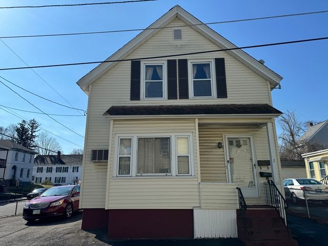 1 Ready Ave, Lowell, MA 01854