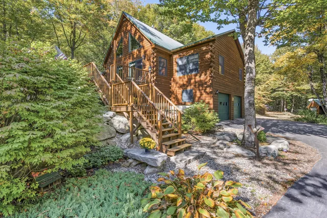27 Bull Run, Gray, ME 04039
