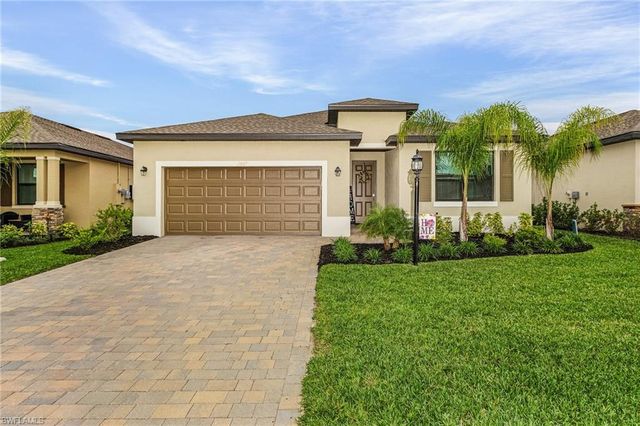 3427 Menores Way, Fort Myers, FL 33905