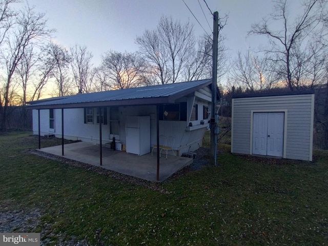 151 Old Stagecoach Rd, Lewistown, PA 17044