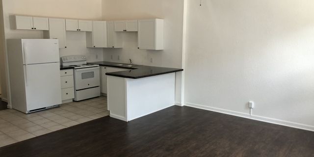 2024 Central Ave #2, Dubuque, IA 52001 | Trulia