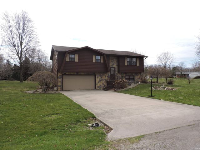 12457 Meadow Dr, Plymouth, IN 46563