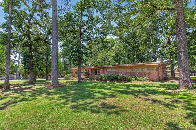 1830 Hillwood Dr, Montgomery, AL 36106