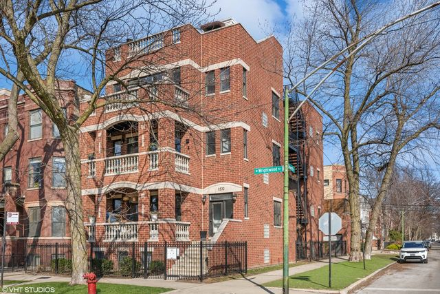 1532 W  Wrightwood Ave #3, Chicago, IL 60614