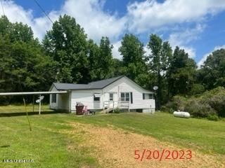 3305 James Rd, Enid, MS 38927