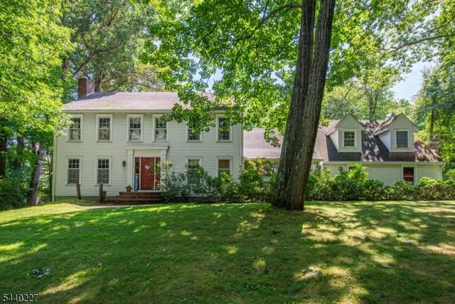 1 Green Rd, Sparta, NJ 07871