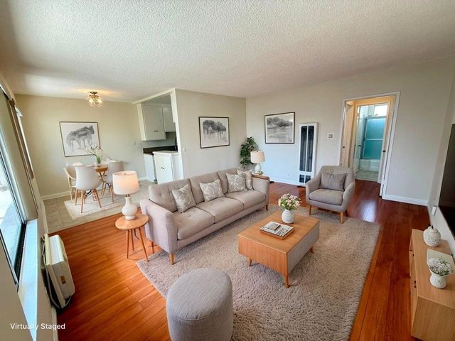5433 Barton Ave #7, Los Angeles, CA 90038