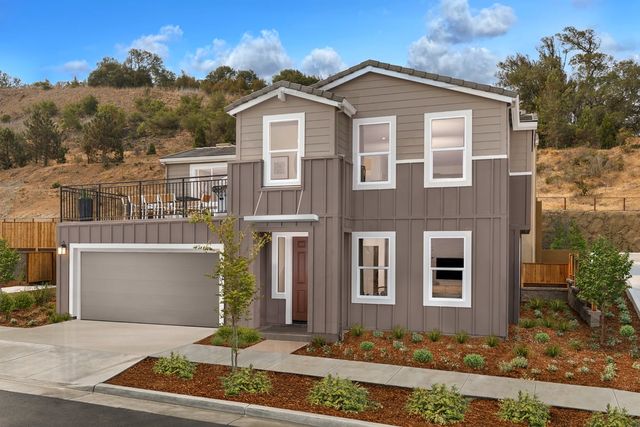Plan 2211 Modeled in Sterling Hills at Quarry Heights, Petaluma, CA 94952