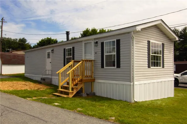 5200 Freemansburg Ave #27, Easton, PA 18045