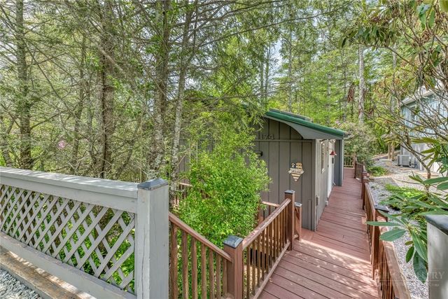 174 Spruce Pine Road, Newland, NC 28657