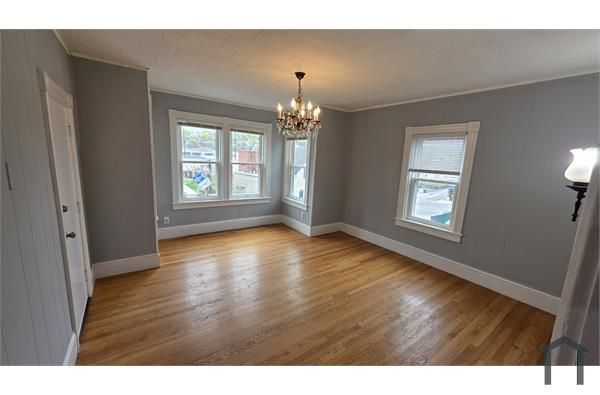 11 Shamrock St #1, Worcester, MA 01605