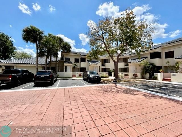 8102 NW 15th Mnr #8102, Fort Lauderdale, FL 33322