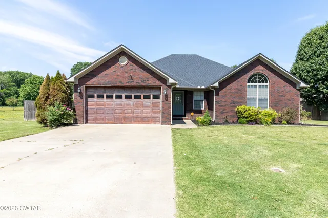 337 River Ridge Cv, Dyersburg, TN 38024