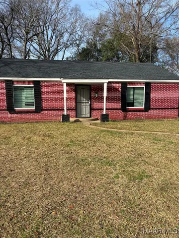 9 Montview Ct, Montgomery, AL 36105