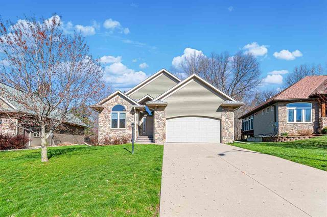 2045 Dempster Dr, Coralville, IA 52241