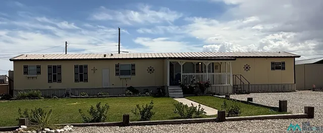 2205 W  Grand Ave, Artesia, NM 88210