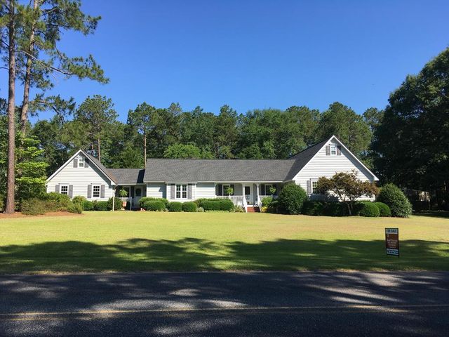 700 Miracle Ln, Vidalia, GA 30474