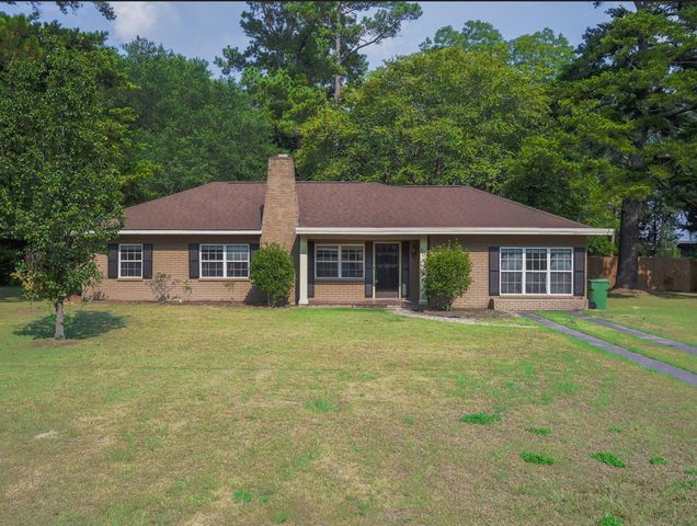 403 Granade St, Statesboro, GA 30458