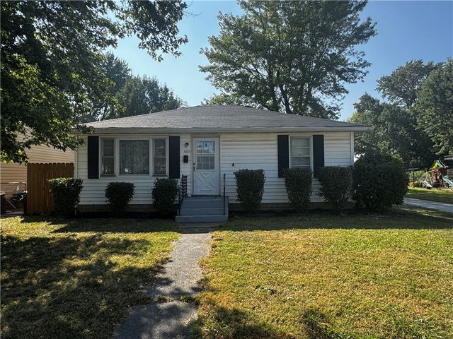 1601 S  Park St, Effingham, IL 62401