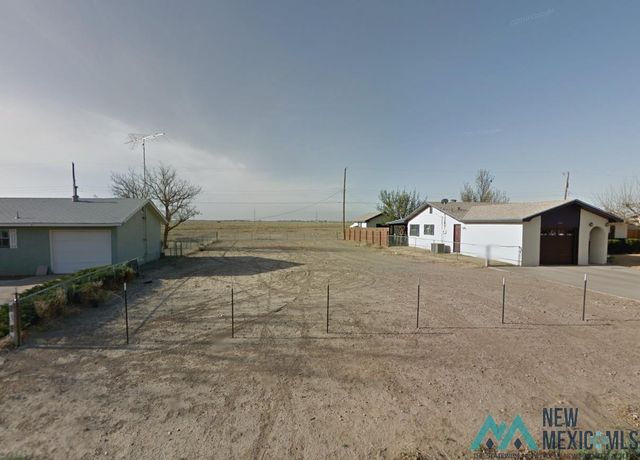 1106 Lusk Dr, Roswell, NM 88203
