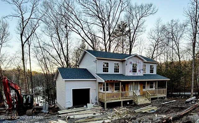 8321 Utopia Ln, East Stroudsburg, PA 18302