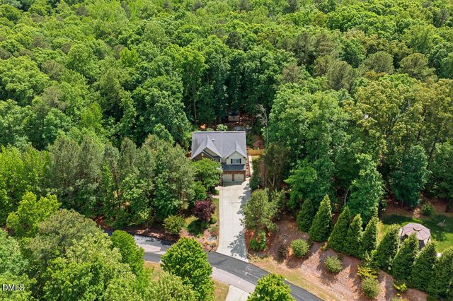 776 Legend Oaks Dr, Chapel Hill, NC 27517