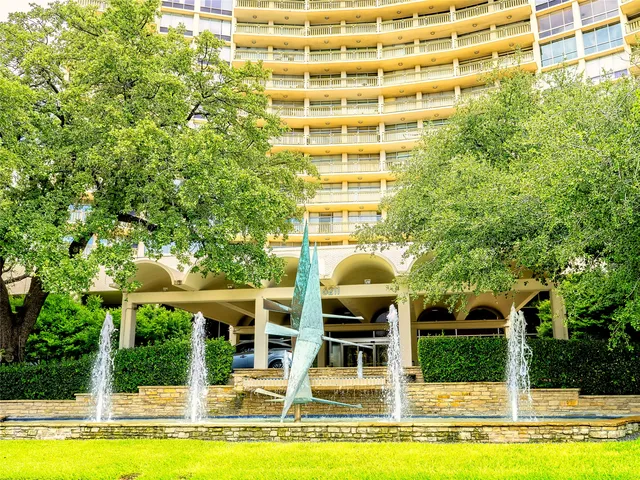 6211 W  Northwest Hwy #1501, Dallas, TX 75225