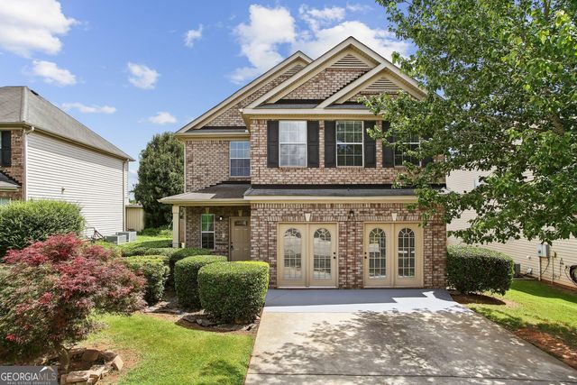 2319 Sawgrass Dr, Hampton, GA 30228