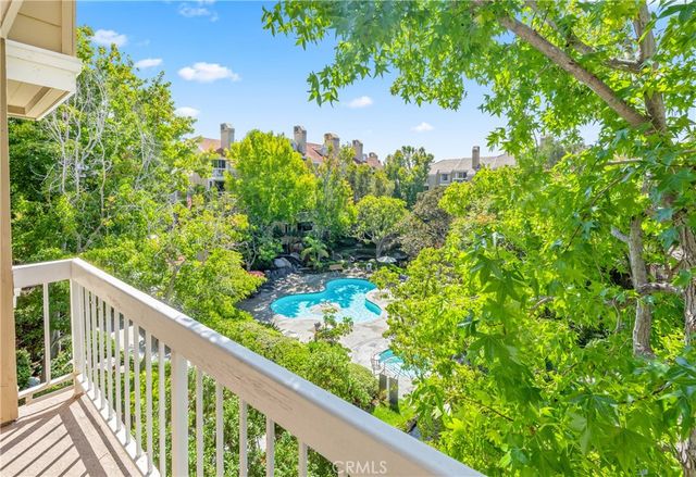 20301 Bluffside Cir #304, Huntington Beach, CA 92646