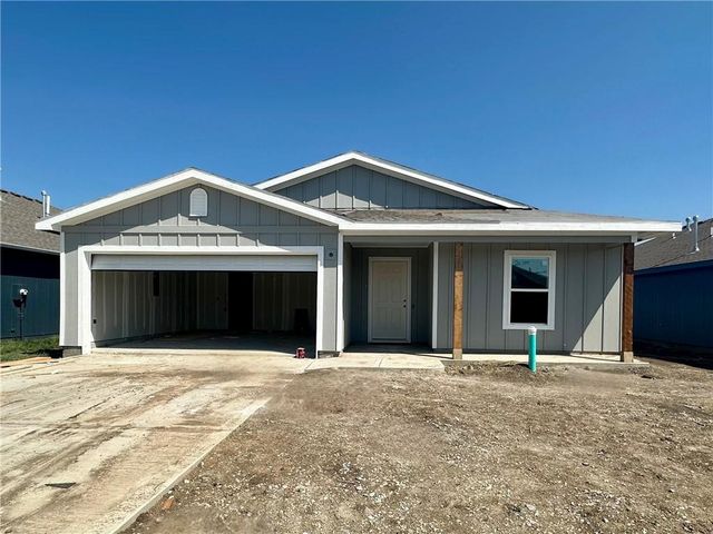 606 W  Fountain St, Gardner, KS 66030